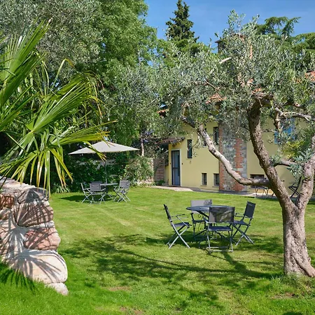 Cason Degli Ulivi-apt Rose شقة